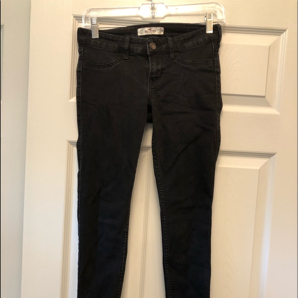 Hollister black skinny jeans